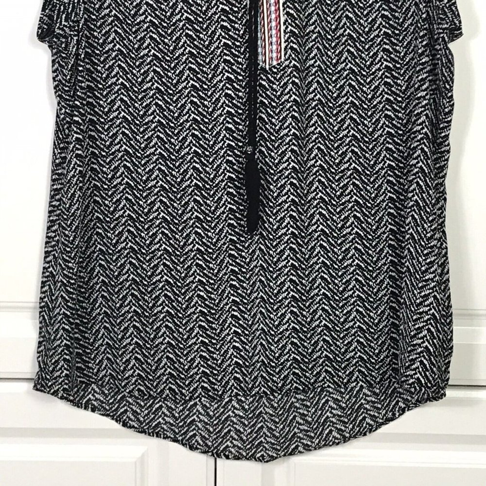 Daniel Rainn Size M Bernal Split Neck Blouse Blac… - image 3
